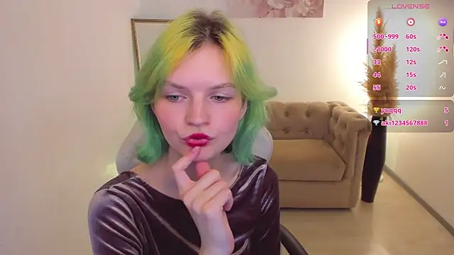 Snapshot of Lika_Sky chatting on 29, 4, 2026 Lika Sky online show from 29, 4, 2026