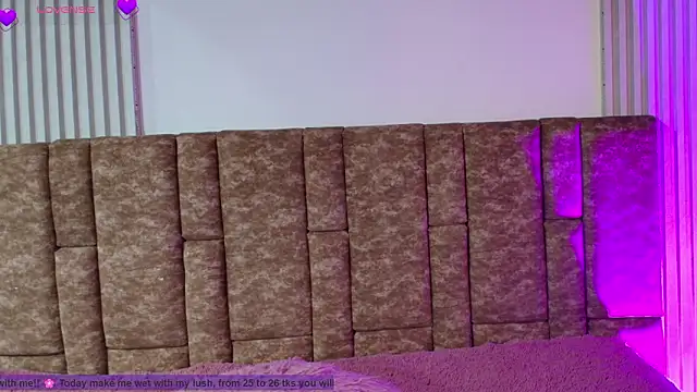 Missdionne curly online show from 26, 2, 2026