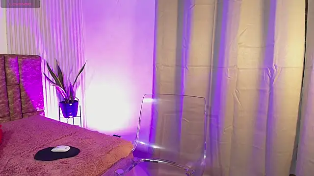 Missdionne curly online show from 7, 1, 2026