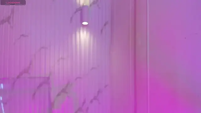 Missdionne curly online show from 27, 10, 2025