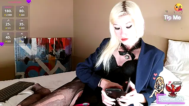 GirlFeetQueen online show from 10, 11, 2025