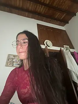 Julieta Duque online show from 16, 4, 2026