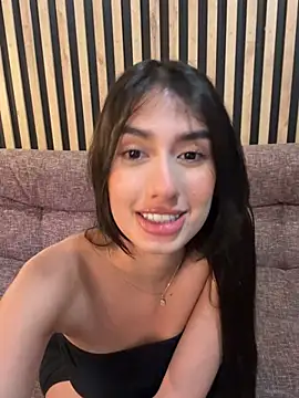 Julieta Duque online show from 18, 7, 2026