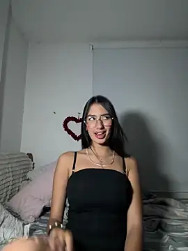 Julieta Duque online show from 29, 3, 2026