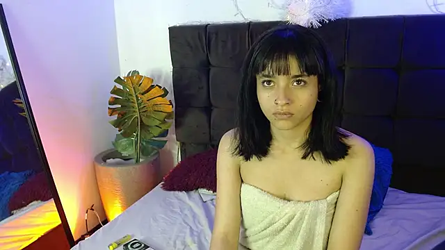 YessBoobs0 online show from 19, 11, 2025