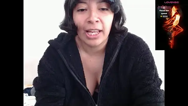 Acelinrose online show from 5, 10, 2025