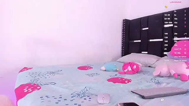 DAYANNAVELEZ online show from 24, 2, 2026