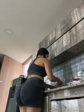 Snapshot of FOX_LATINA chatting on 13, 6, 2026 FOX LATINA online show from 13, 6, 2026