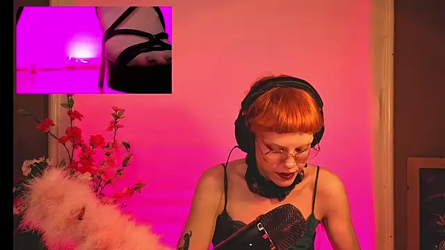 tacodeluxxxe online show from 21, 4, 2026