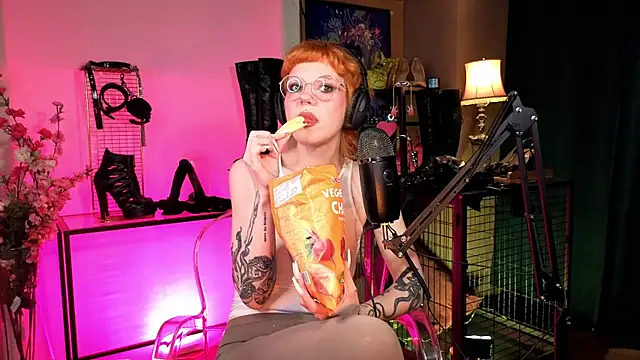 tacodeluxxxe online show from 6, 5, 2026