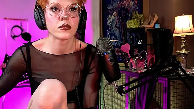 tacodeluxxxe online show from 15, 5, 2026