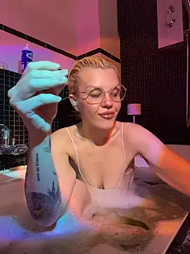 tacodeluxxxe online show from 5, 11, 2025