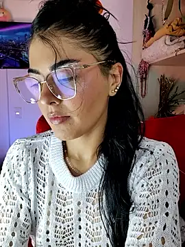 ValeNiitaLuv online show from 4, 4, 2026