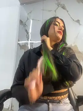 IsaDiiaz online show from 19, 4, 2026