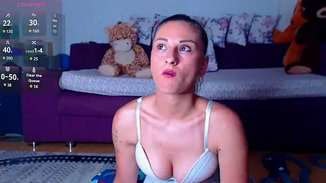 Snapshot of CassieSpell chatting on 2, 6, 2026 CassieSpell online show from 2, 6, 2026