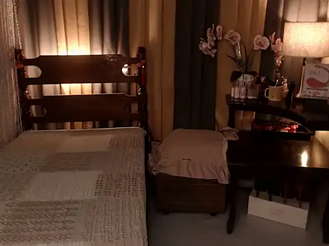 Jastine hunk online show from 2, 4, 2026