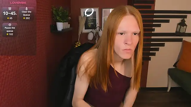 Snapshot of ChloeValentinee chatting on 14, 11, 2025 ChloeValentinee online show from 14, 11, 2025