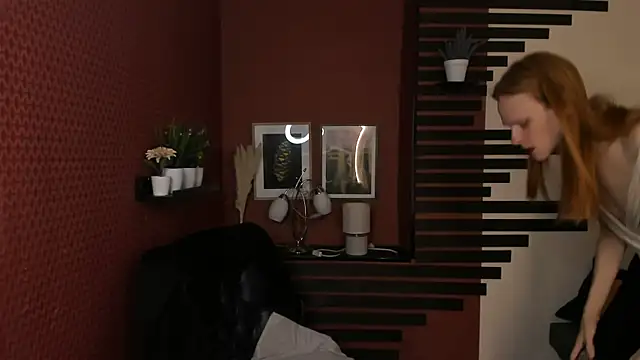 Snapshot of ChloeValentinee chatting on 6, 11, 2025 ChloeValentinee online show from 6, 11, 2025