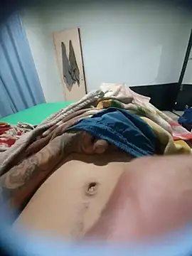 Snapshot of douglasdesouza22 chatting on 23, 9, 2025 douglasdesouza22 online show from 23, 9, 2025