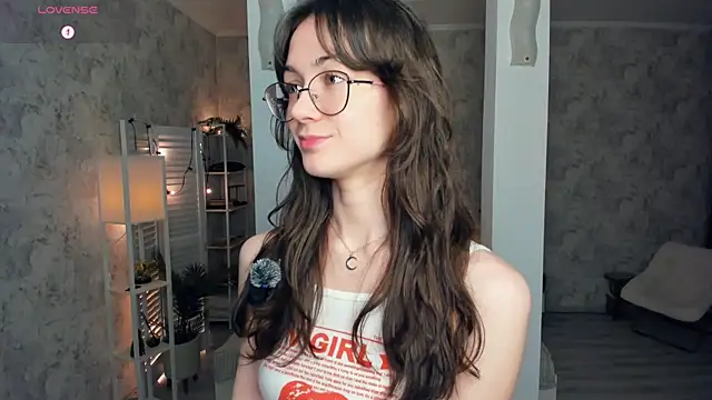 ReneeLippeatt online show from 14, 11, 2025