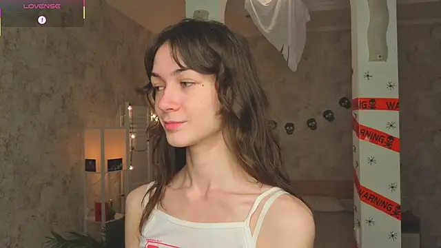 ReneeLippeatt online show from 29, 10, 2025