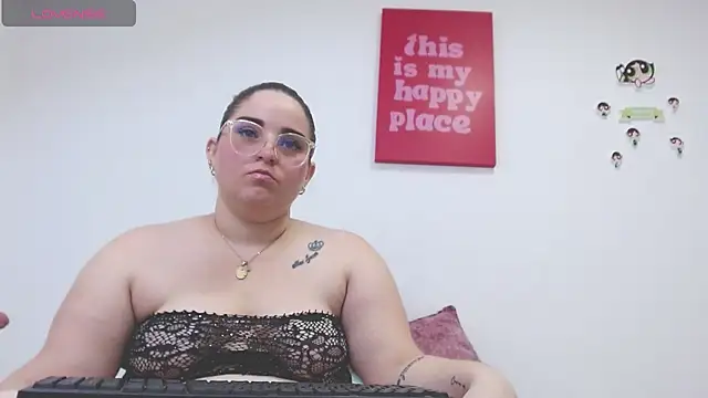 AmandaaWats online show from 16, 3, 2026