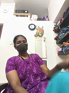 Snapshot of Tamil_Yalini12 chatting on 27, 7, 2026 Tamil Yalini12 online show from 27, 7, 2026