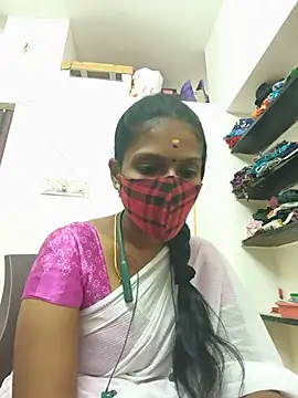 Snapshot of Tamil_Yalini12 chatting on 4, 6, 2026 Tamil Yalini12 online show from 4, 6, 2026