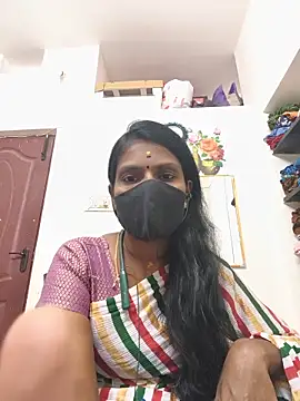 Snapshot of Tamil_Yalini12 chatting on 22, 5, 2026 Tamil Yalini12 online show from 22, 5, 2026