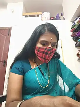 Snapshot of Tamil_Yalini12 chatting on 14, 7, 2026 Tamil Yalini12 online show from 14, 7, 2026