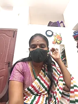 Snapshot of Tamil_Yalini12 chatting on 9, 5, 2026 Tamil Yalini12 online show from 9, 5, 2026