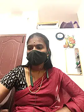 Snapshot of Tamil_Yalini12 chatting on 12, 5, 2026 Tamil Yalini12 online show from 12, 5, 2026