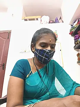 Snapshot of Tamil_Yalini12 chatting on 10, 7, 2026 Tamil Yalini12 online show from 10, 7, 2026