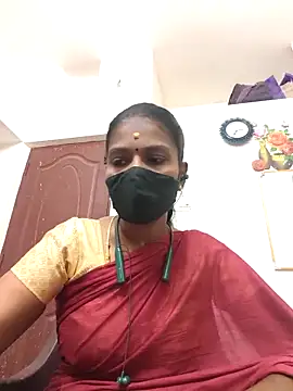 Snapshot of Tamil_Yalini12 chatting on 6, 5, 2026 Tamil Yalini12 online show from 6, 5, 2026