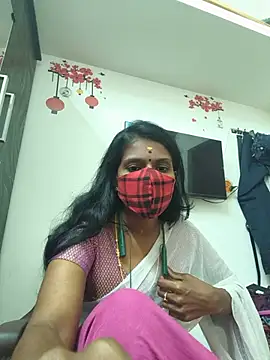 Snapshot of Tamil_Yalini12 chatting on 8, 6, 2026 Tamil Yalini12 online show from 8, 6, 2026