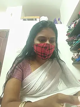 Snapshot of Tamil_Yalini12 chatting on 16, 7, 2026 Tamil Yalini12 online show from 16, 7, 2026