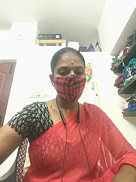 Snapshot of Tamil_Yalini12 chatting on 25, 7, 2026 Tamil Yalini12 online show from 25, 7, 2026