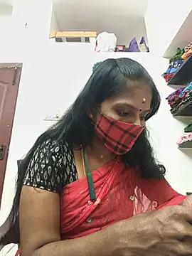 Snapshot of Tamil_Yalini12 chatting on 31, 5, 2026 Tamil Yalini12 online show from 31, 5, 2026