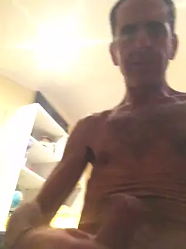 Snapshot of tiago1981pt chatting on 28, 10, 2025 tiago1981pt online show from 28, 10, 2025