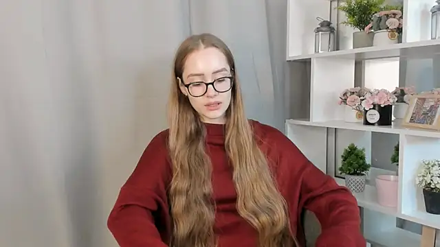 MarissaCanner online show from 10, 10, 2025