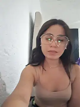 Akane24 online show from 6, 1, 2026