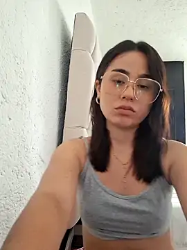Akane24 online show from 7, 10, 2025