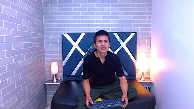 marcus hans  online show from 15, 11, 2025