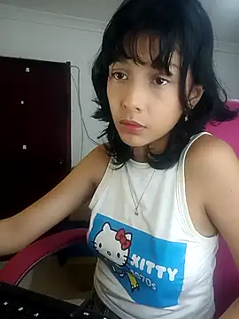 xoxo milk online show from 26, 10, 2025