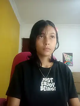 xoxo milk online show from 10, 10, 2025