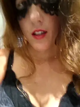 Naughty-Layla online show from 2, 10, 2025