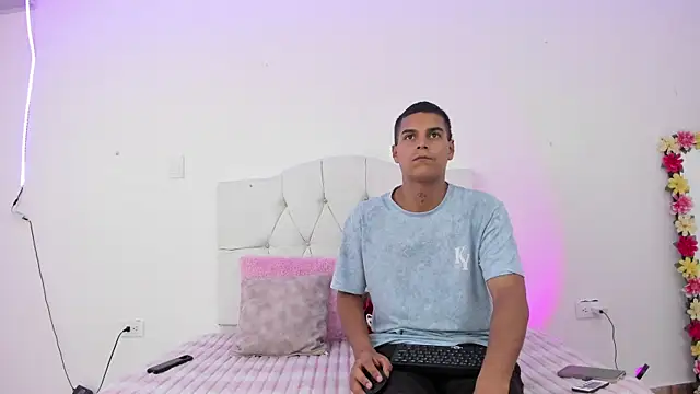 celestederek online show from 13, 11, 2025