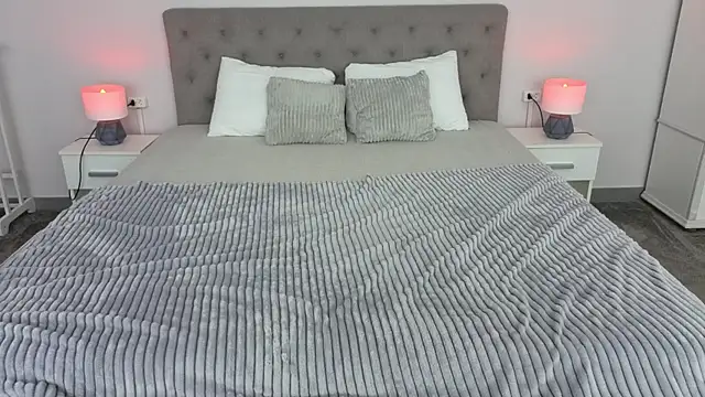 AlinaLiii online show from 16, 4, 2026