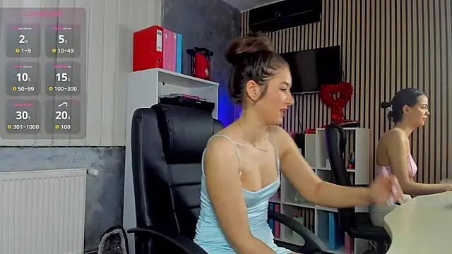 Snapshot of OfficeGirls chatting on 19, 6, 2026 OfficeGirls online show from 19, 6, 2026