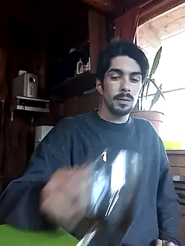 Snapshot of -Axelconda420 chatting on 4, 5, 2026 -Axelconda420 online show from 4, 5, 2026